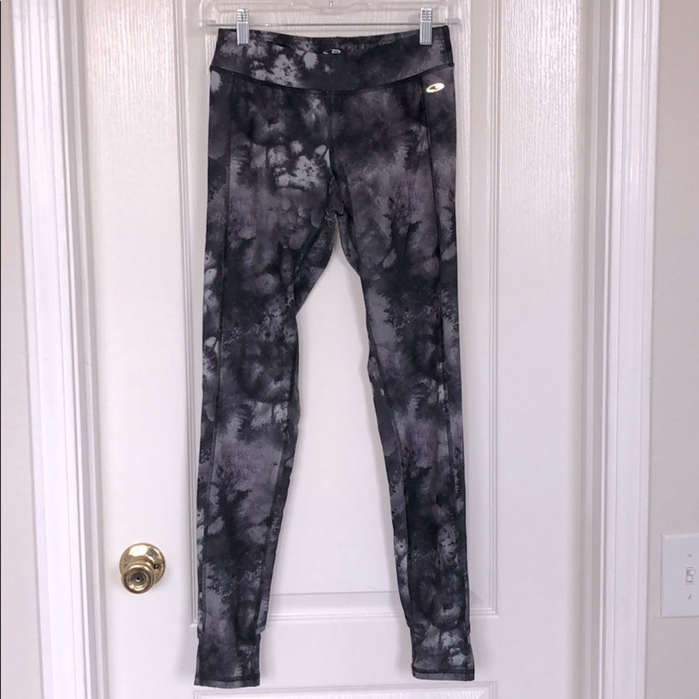 EUC Champion Full Length Leggings